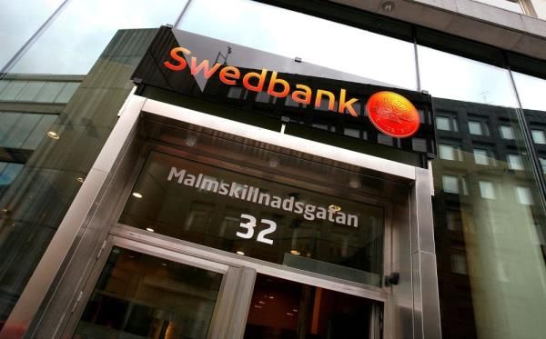 Swedbank profit exceeds forecast as real estate slump leaves scant mark